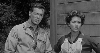 Guns Girls and Gangsters screenshot 3