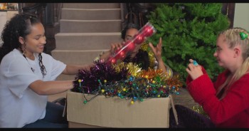 Free Rein: The Twelve Neighs of Christmas screenshot 3