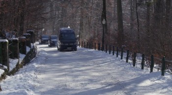 A Christmas Prince screenshot 1