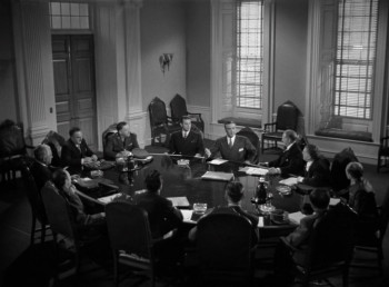 Invisible Agent screenshot 2