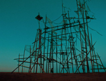 Spirits of the Air, Gremlins of the Clouds screenshot 2