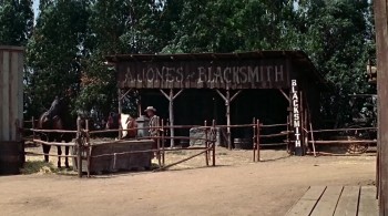 Hell Bent for Leather screenshot 2