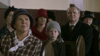 A Nightingale Falling screenshot 3