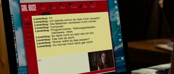 Girl House screenshot 3