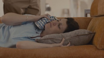 Hello I Must Be Going screenshot 1