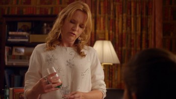 Love at the Christmas Table screenshot 2