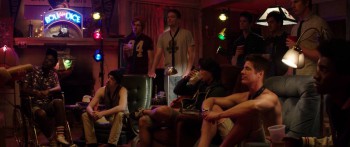 Neighbors screenshot 2