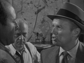 Pickup on South Street screenshot 1