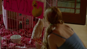 Return to Nuke 'Em High Volume 1 screenshot 2