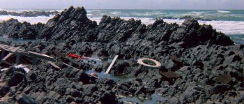 Shout at the Devil screenshot 2