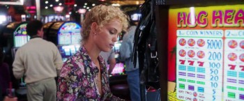 Showgirls screenshot 1