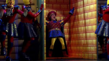 Shrek the Musical screenshot 3