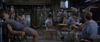 Solarbabies screenshot 2