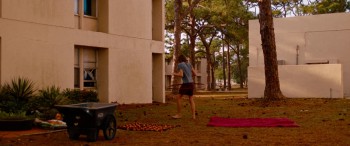 Spring Breakers screenshot 1