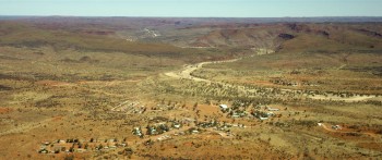Strangerland screenshot 1