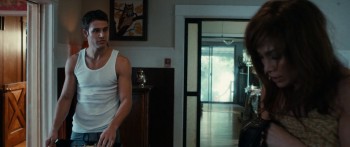 The Boy Next Door screenshot 3