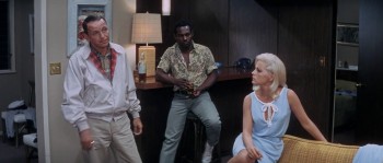 Assault on a Queen screenshot 3