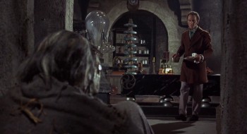 The Evil of Frankenstein screenshot 2