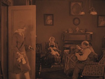 The Lodger: A Story of the London Fog screenshot 3