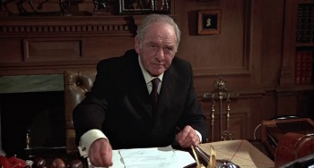 The Man with the Golden Gun screenshot 2