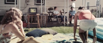 The Myth of the American Sleepover screenshot 3