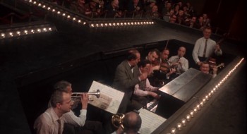 The Night They Raided Minsky's screenshot 2