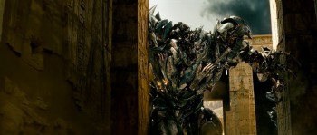 Transformers: Revenge of the Fallen screenshot 3
