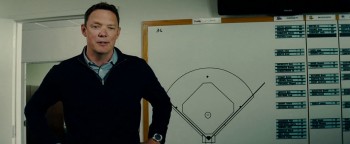 Trouble with the Curve screenshot 2