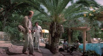 Under Fire screenshot 1