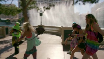 Under the Electric Sky screenshot 3