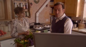 What We Did on Our Holiday screenshot 2