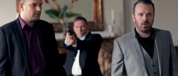 The Rise and Fall of a White Collar Hooligan 2 screenshot 3