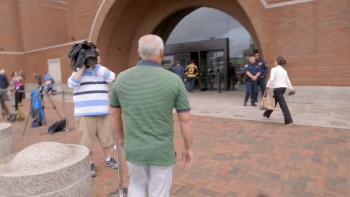 Whitey: United States of America v. James J. Bulger screenshot 1