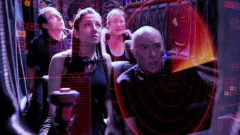 Disaster Wars: Earthquake vs. Tsunami screenshot 1