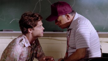 Suburban Gothic screenshot 1