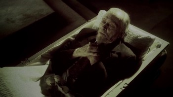 Suburban Gothic screenshot 2