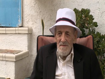 Bettie Page Reveals All screenshot 2