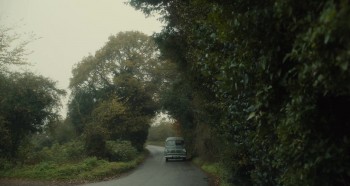 The Lady in the Van screenshot 3