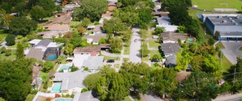 Sisters screenshot 1