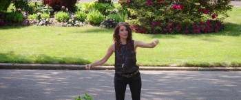 Sisters screenshot 3