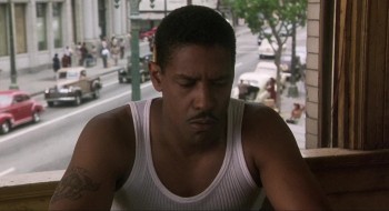 Devil in a Blue Dress screenshot 2