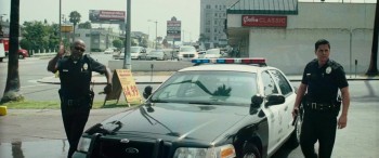 Lakeview Terrace screenshot 3