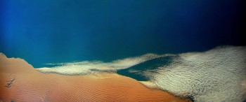 13 Hours screenshot 3