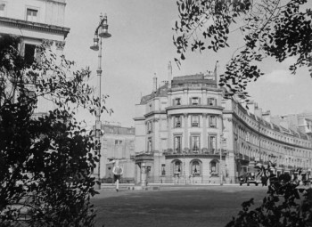 The Fallen Idol screenshot 1