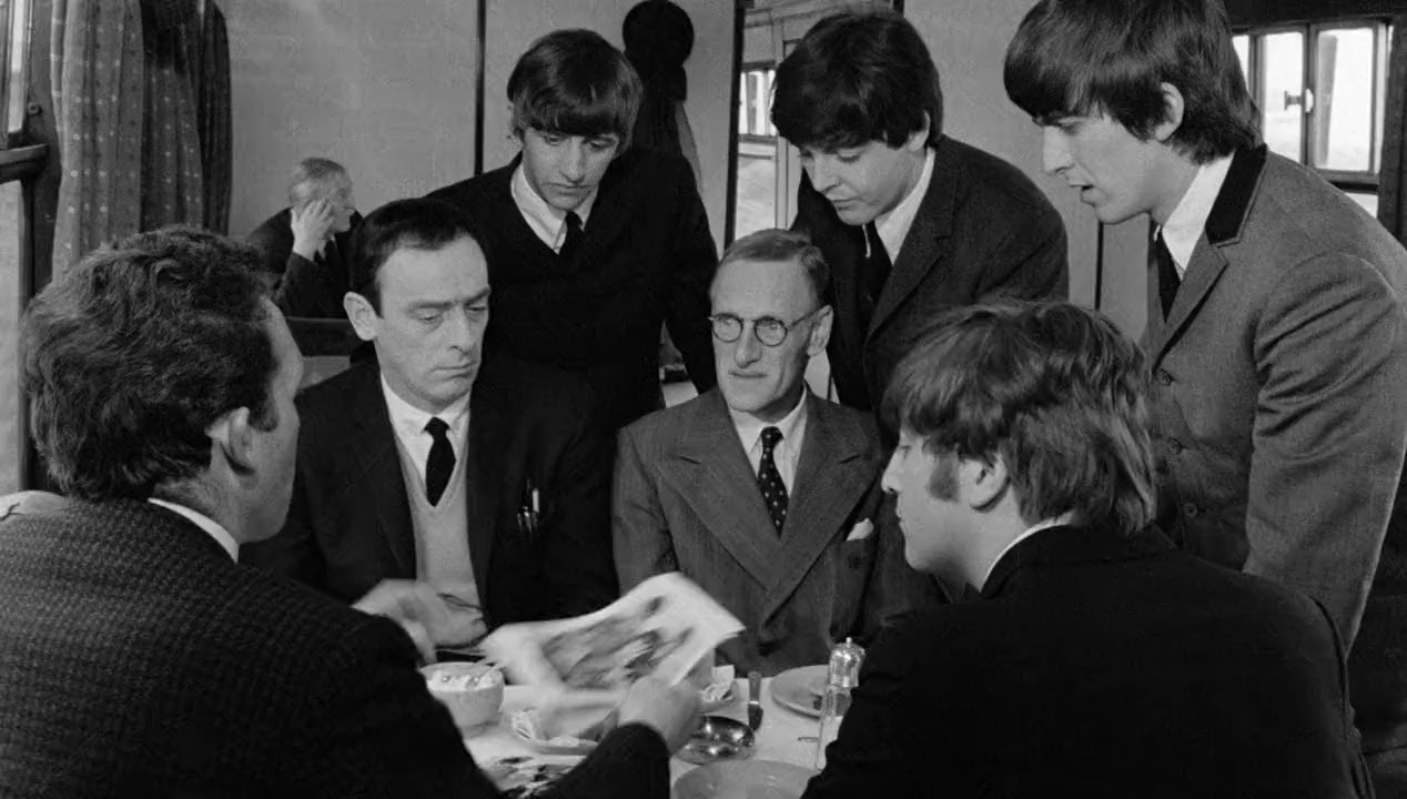 A Hard Day's Night Movie Trailer - Suggesting Movie