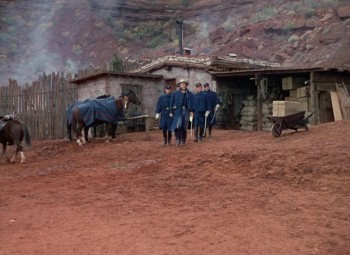 She Wore a Yellow Ribbon screenshot 1