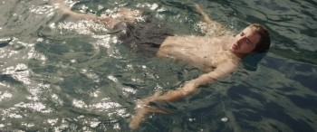 Holding the Man screenshot 2