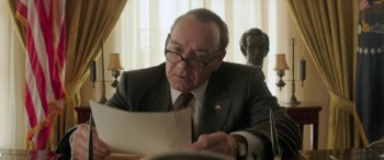 Elvis & Nixon screenshot 3