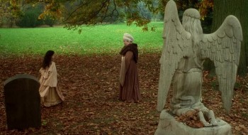 Snow White: A Tale of Terror screenshot 1