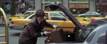 Maid in Manhattan screenshot 3